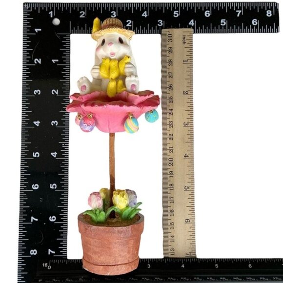 Cracker Barrel Easter Bunny Vintage Figure Incredible Details Chicks Easter Eggs - Picture 4 of 16